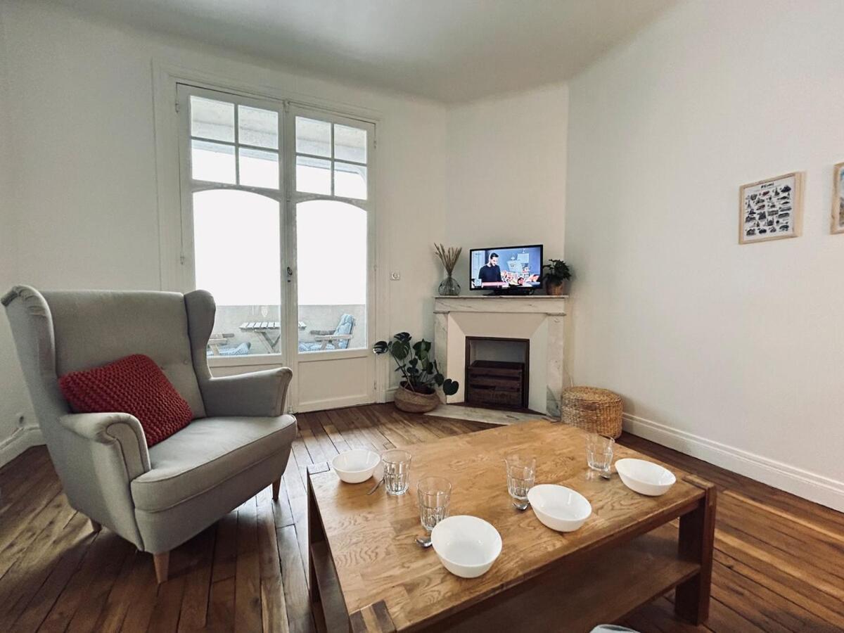 Appartement Jadart T3 Avec Balcon Au Pied De La Cathedrale *